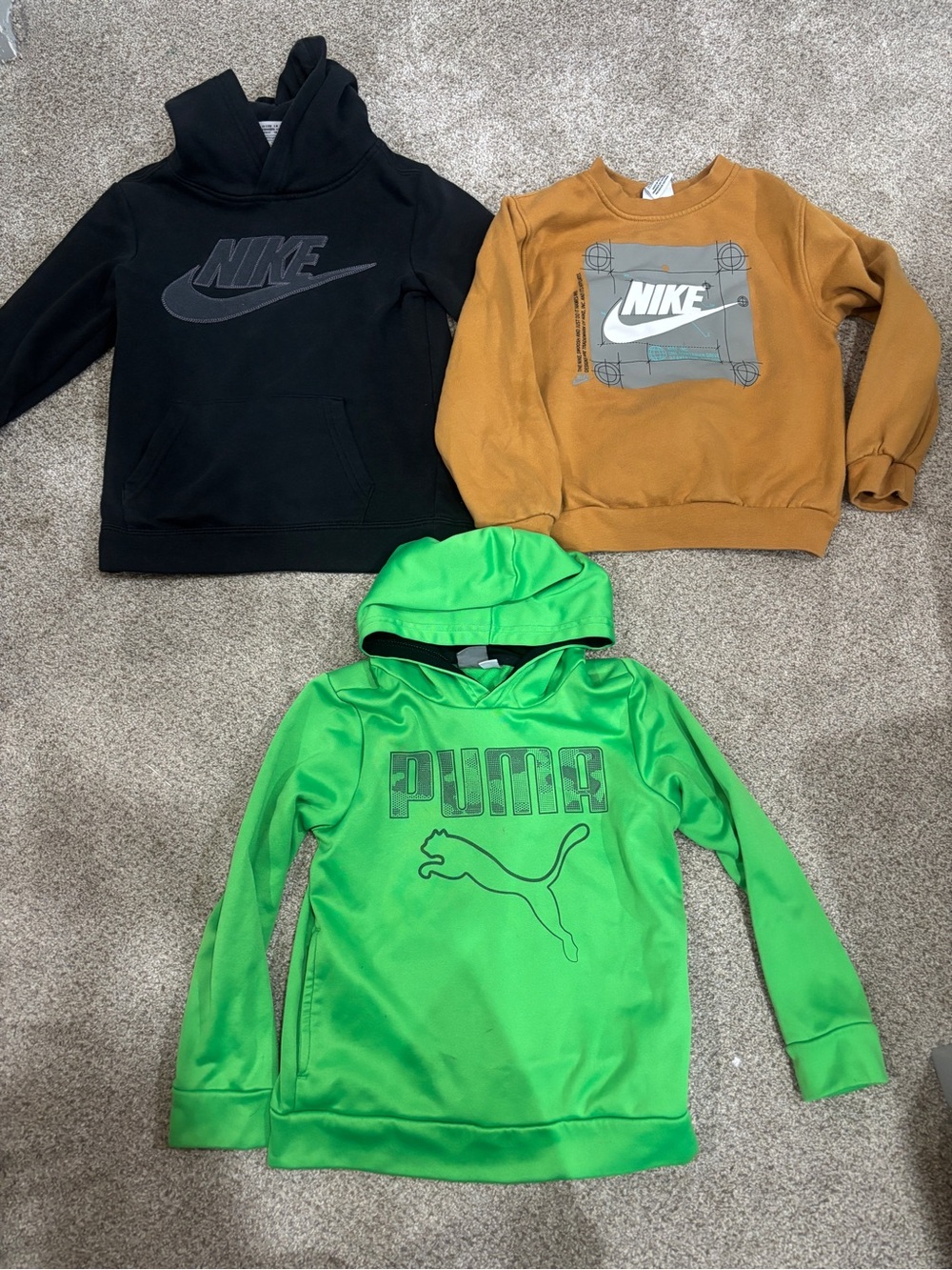 Little Boy Sweatshirt Bundle Nike Black Hoodie, Puma Green Hoodie Boy’s 5/6